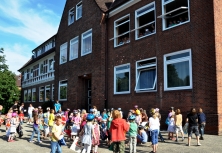 Letzter Schultag in Altengamme-Deich